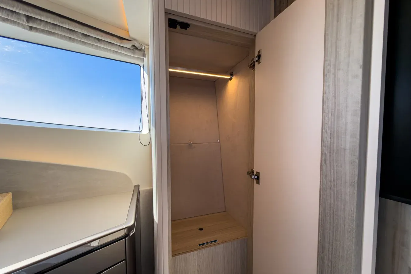 best yacht sales deals na 620 FLY