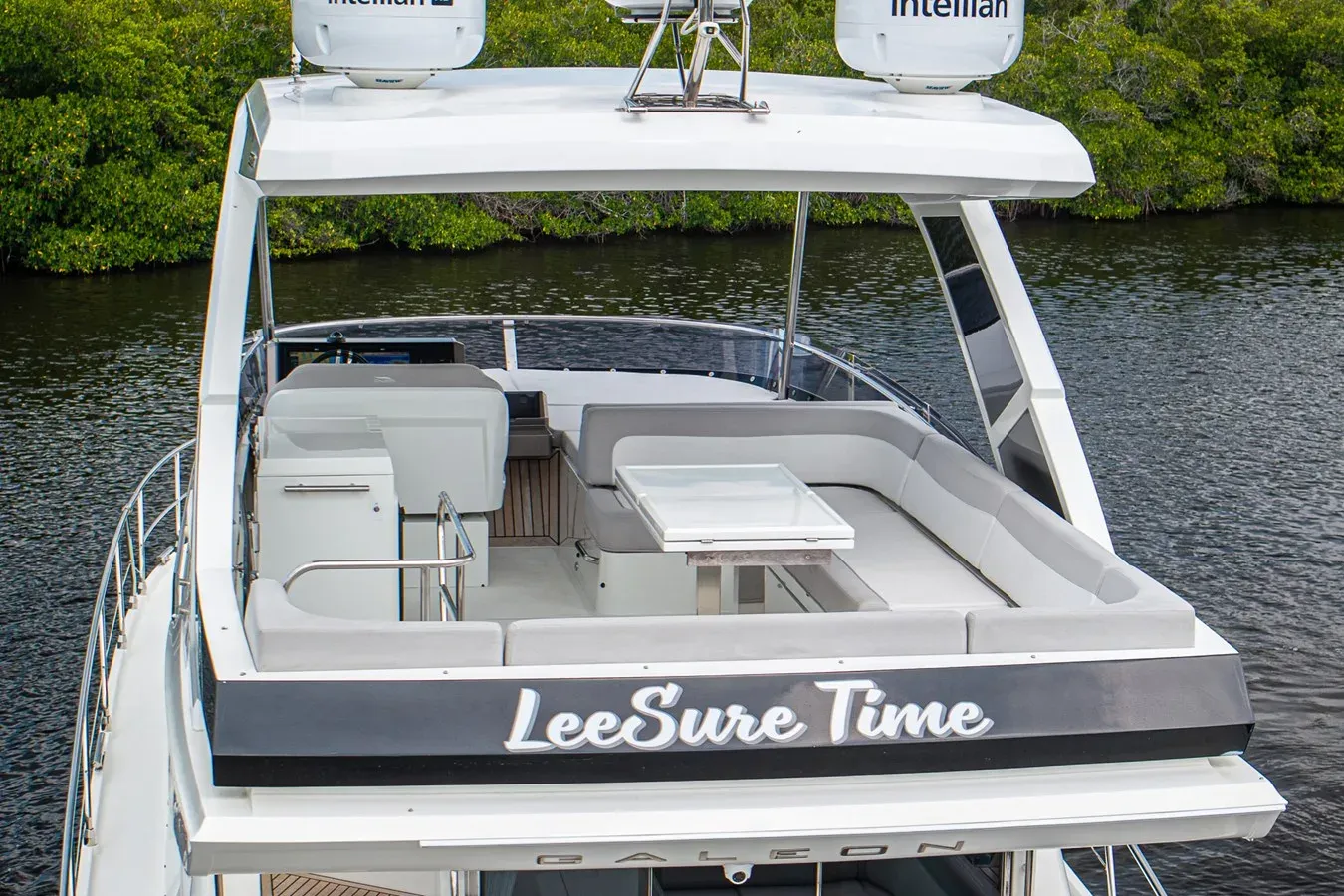 LEESURE TIME - Galeon Yachts