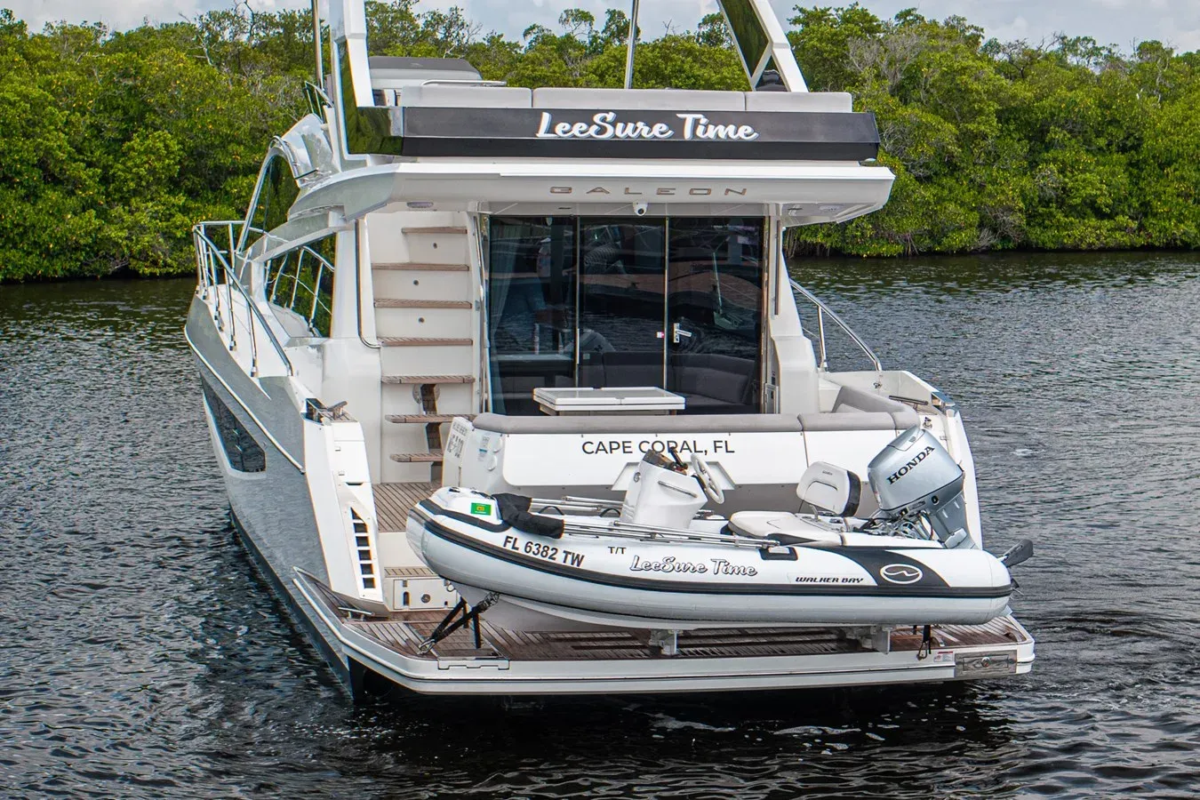 the best price on LEESURE TIME 55