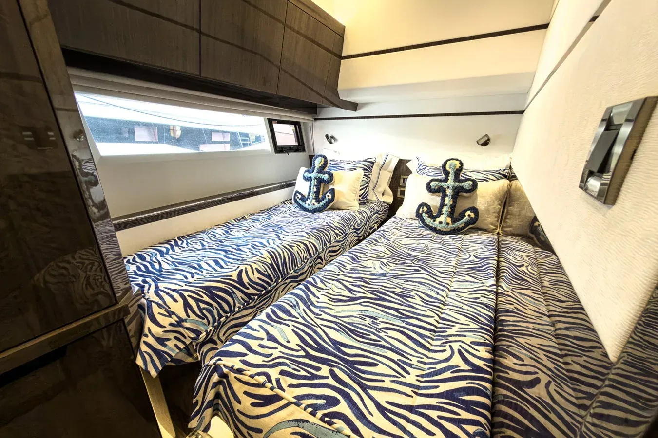 Buy a LEESURE TIME - Galeon Yachts at Shestakov Yacht Sales