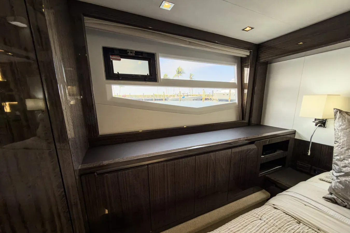 LEESURE TIME - Galeon Yachts yacht sale