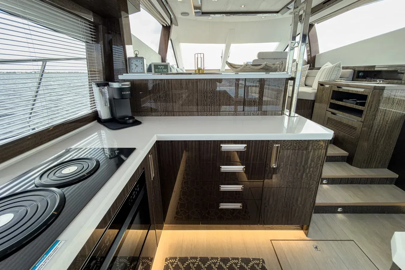 best yacht sales deals LEESURE TIME - Galeon Yachts