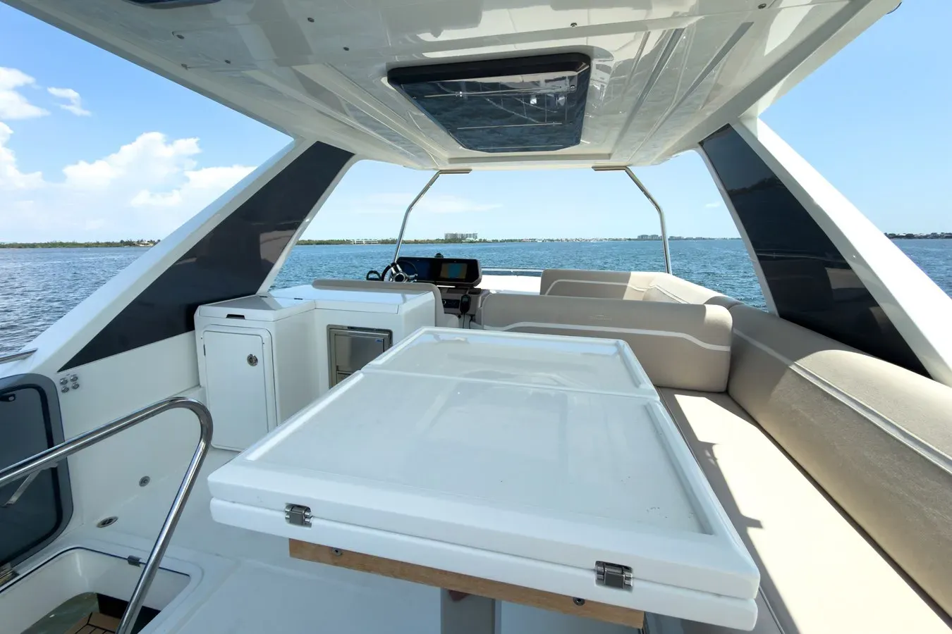 Buy a yacht na - Galeon Yachts