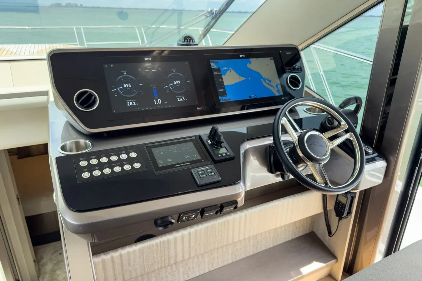 Buy a yacht na