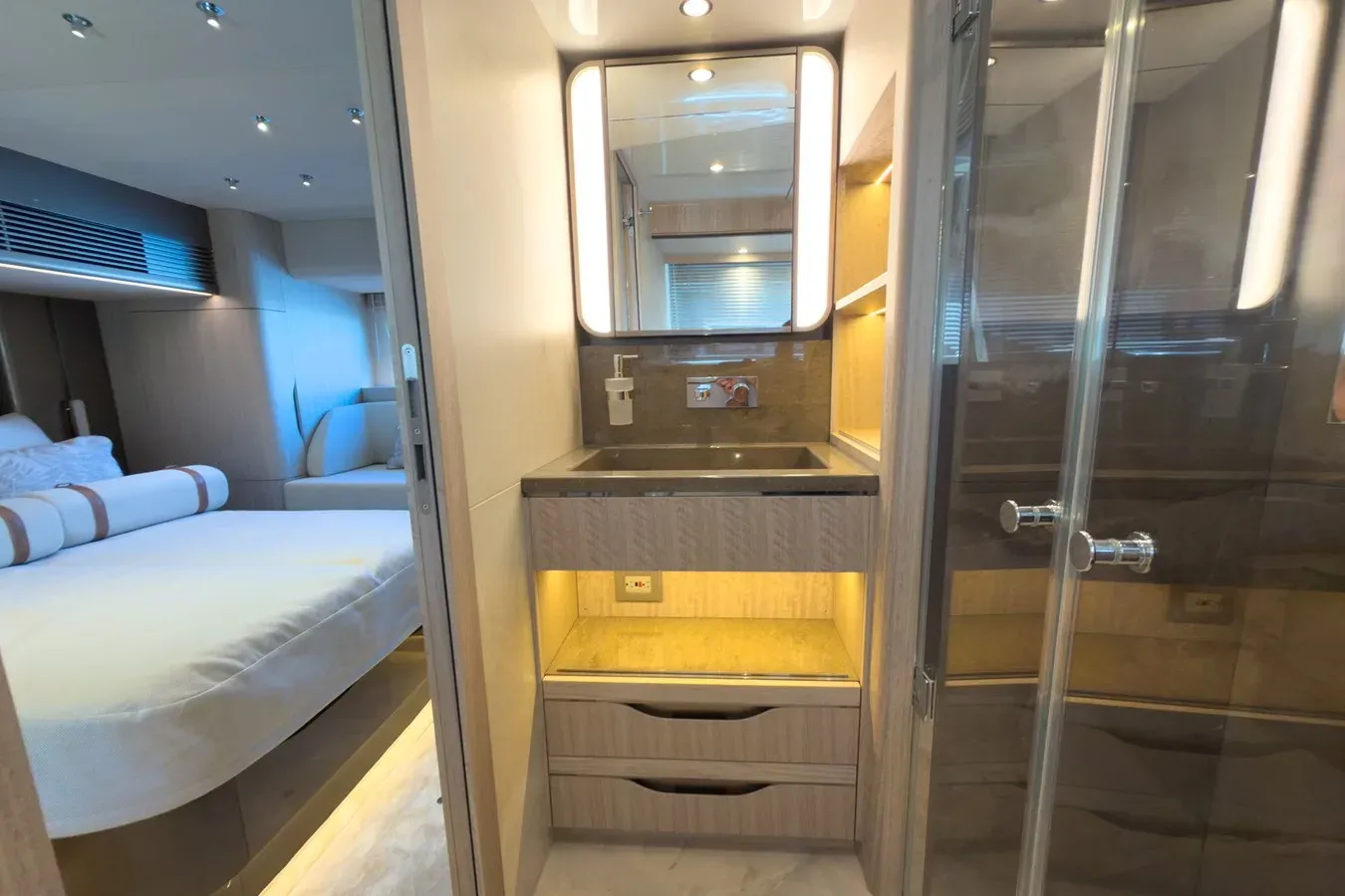 na yacht sale