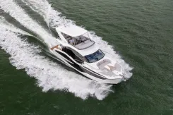 Buy a yacht na 2027