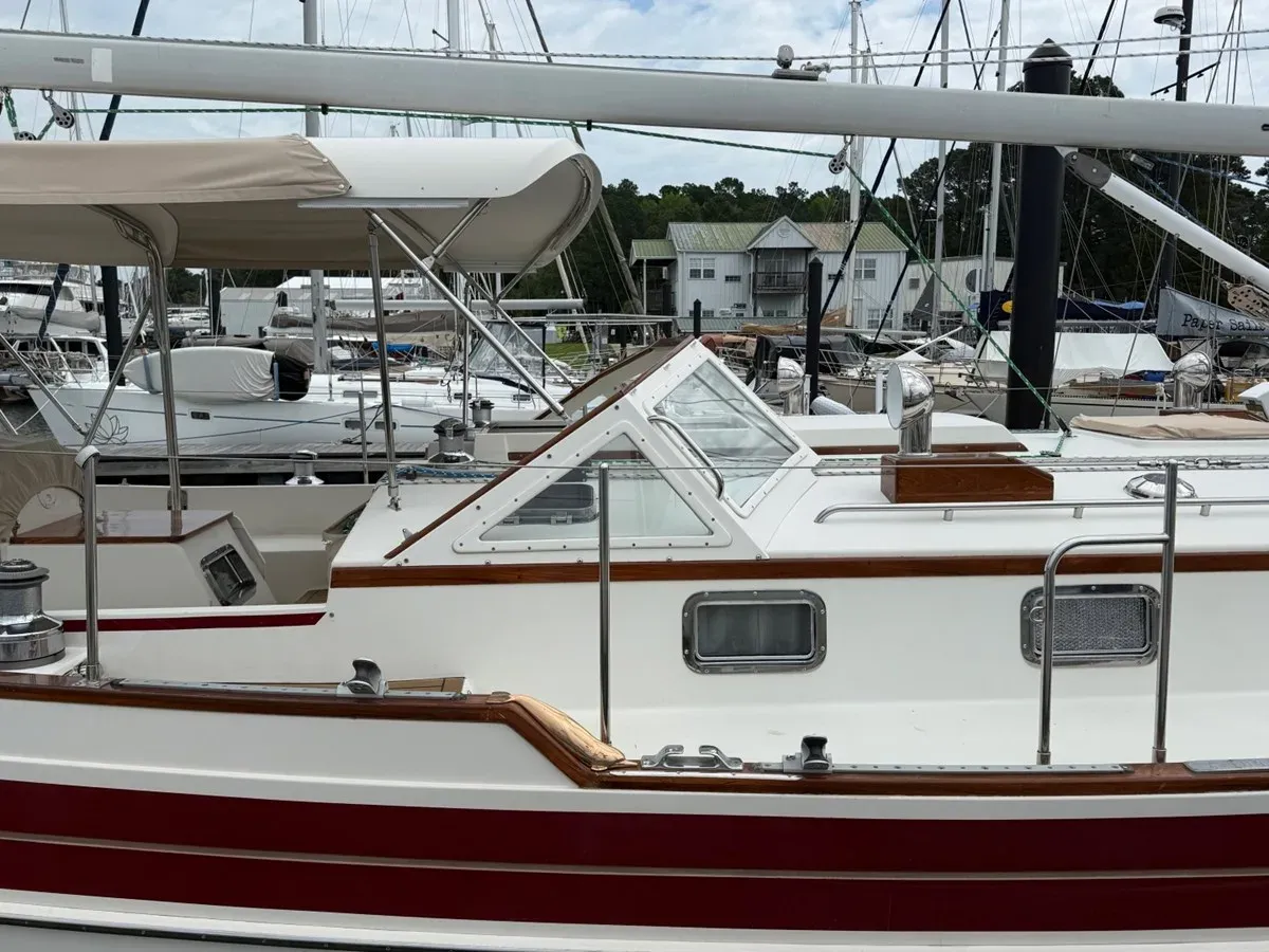 Buy a yacht Calypso