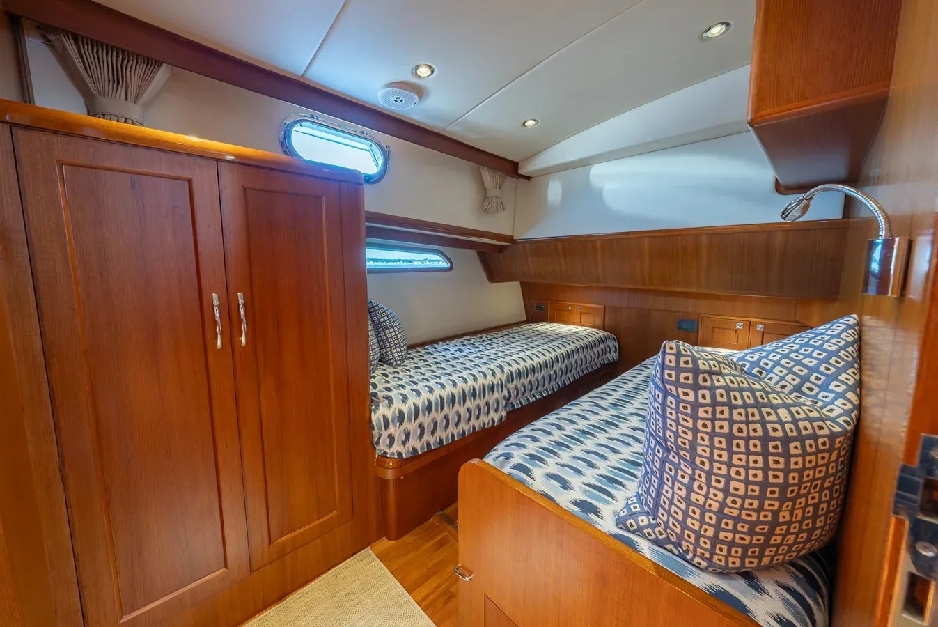 best yacht sales deals ITHAKI 50 Eastbay SX
