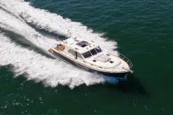 the best price on ITHAKI