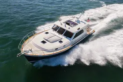 ITHAKI - GRAND BANKS MARINE