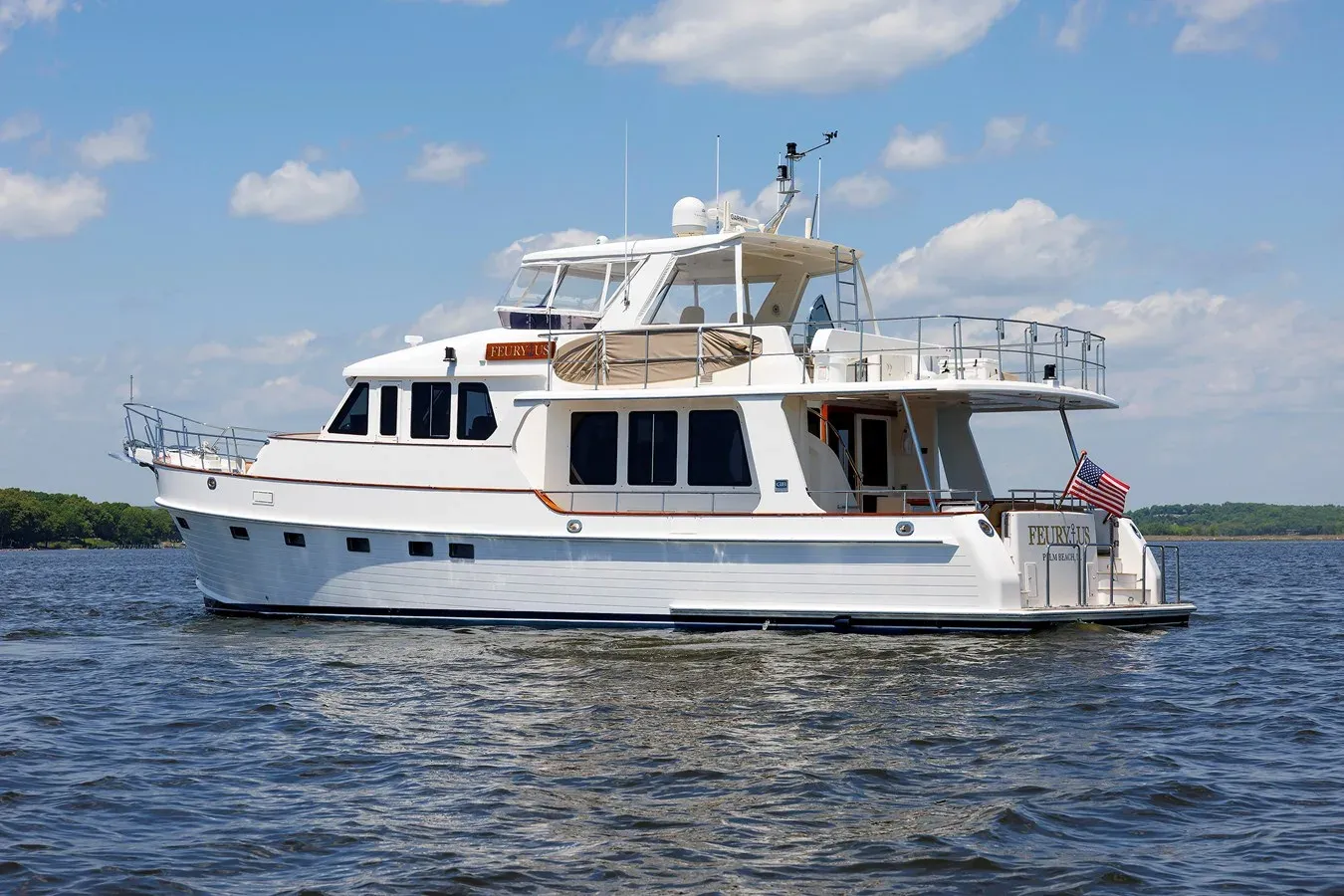 FeuryUs - GRAND BANKS MARINE