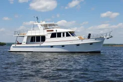 Продажа яхты FeuryUs - GRAND BANKS MARINE