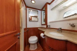 Продажа яхты FeuryUs 59 Aleutian RP