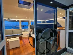 Buy a yacht DEFIANCE 60