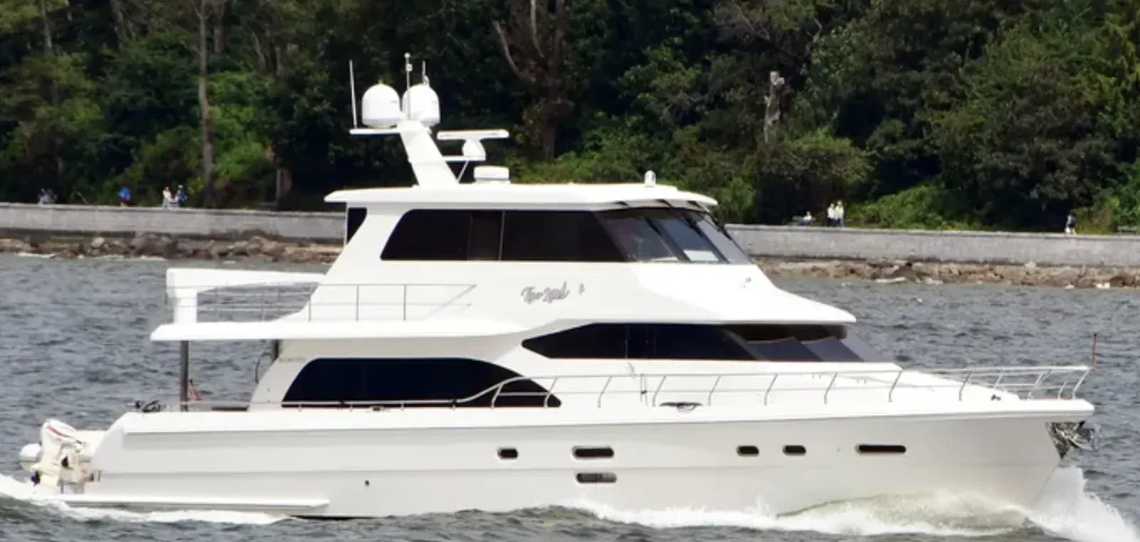 TIGER LILLI 760 Skylounge Motor Yacht price
