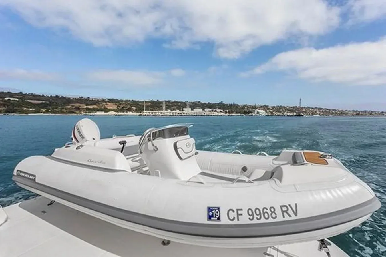 TIGER LILLI - HAMPTON YACHTS