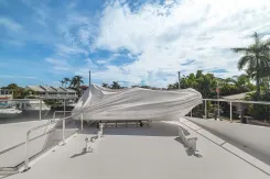 the best price on QUIET SUN 76