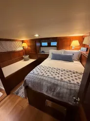 LANAI - Hatteras yacht sale