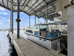 Buy a LANAI 43 at Shestakov Yacht Sales