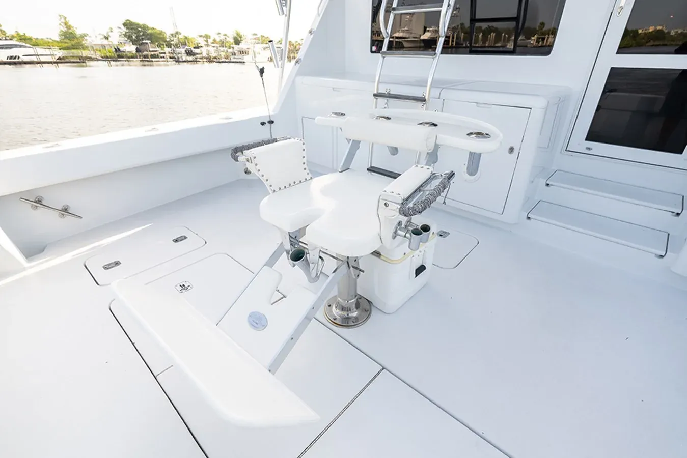 FRIENDSHIP - Hatteras yacht sale