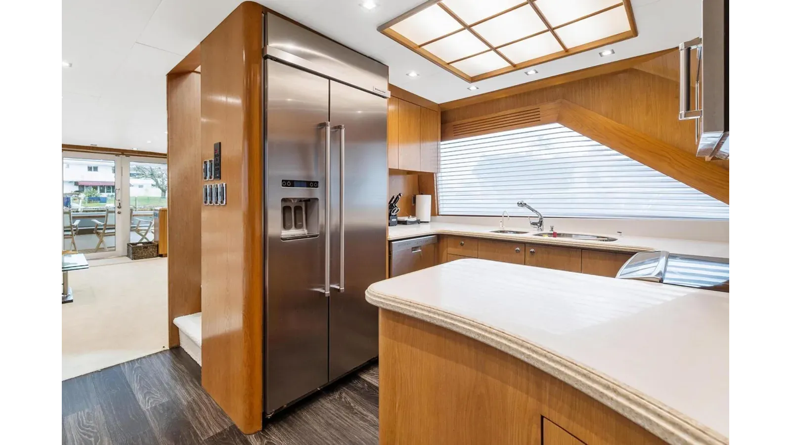 Buy a BELLISSIMA 82 at Shestakov Yacht Sales