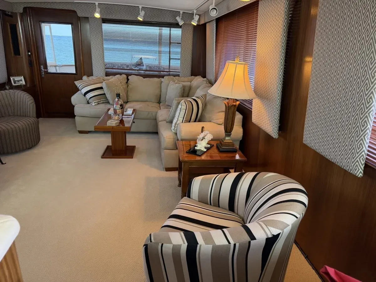 Buy a Resolute 1986 at Shestakov Yacht Sales