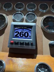Resolute yacht sale