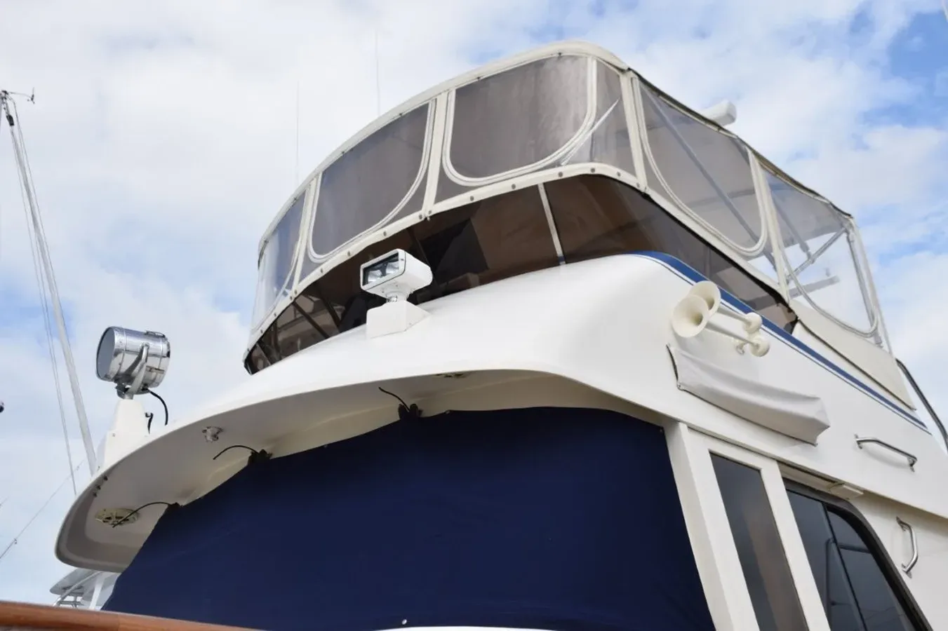 Buy a yacht QA3 1978