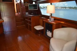 Buy a yacht QA3 - Hatteras