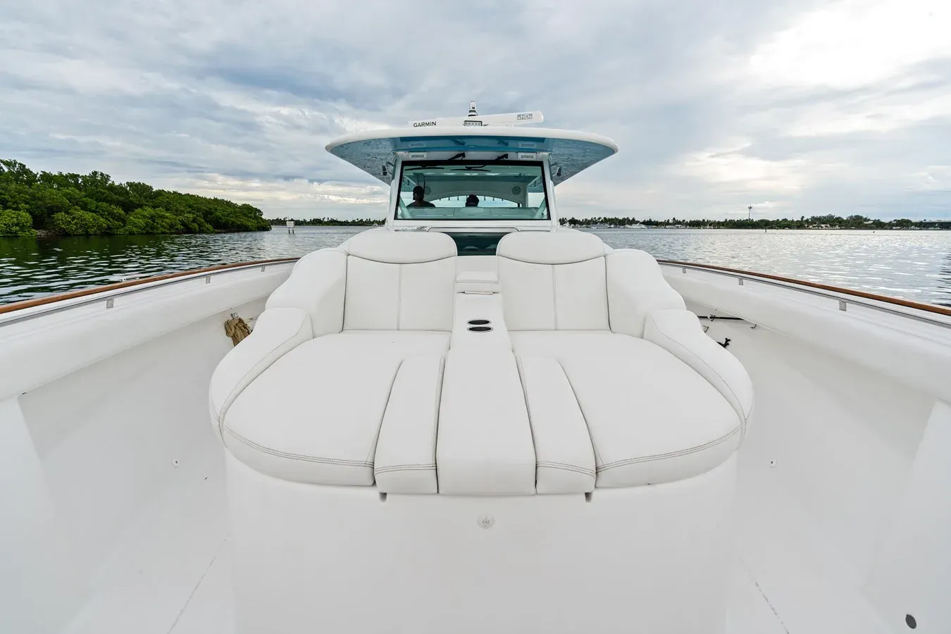 Mary Daniela Estrella yacht sale