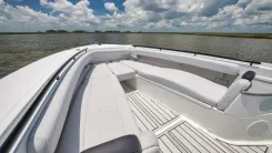 TRAVELLER - HCB yacht sale