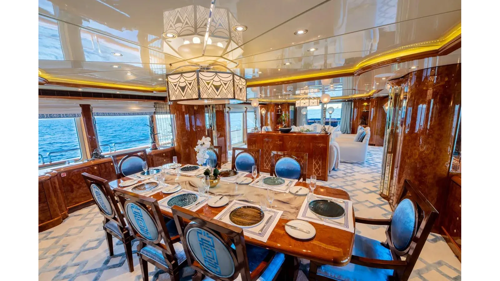 Buy a yacht LADY LUCY 2001