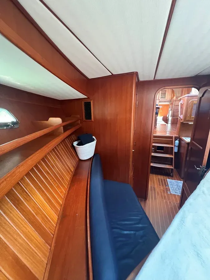 Buy a Great Looper 36 Sundeck Trawler at Shestakov Yacht Sales