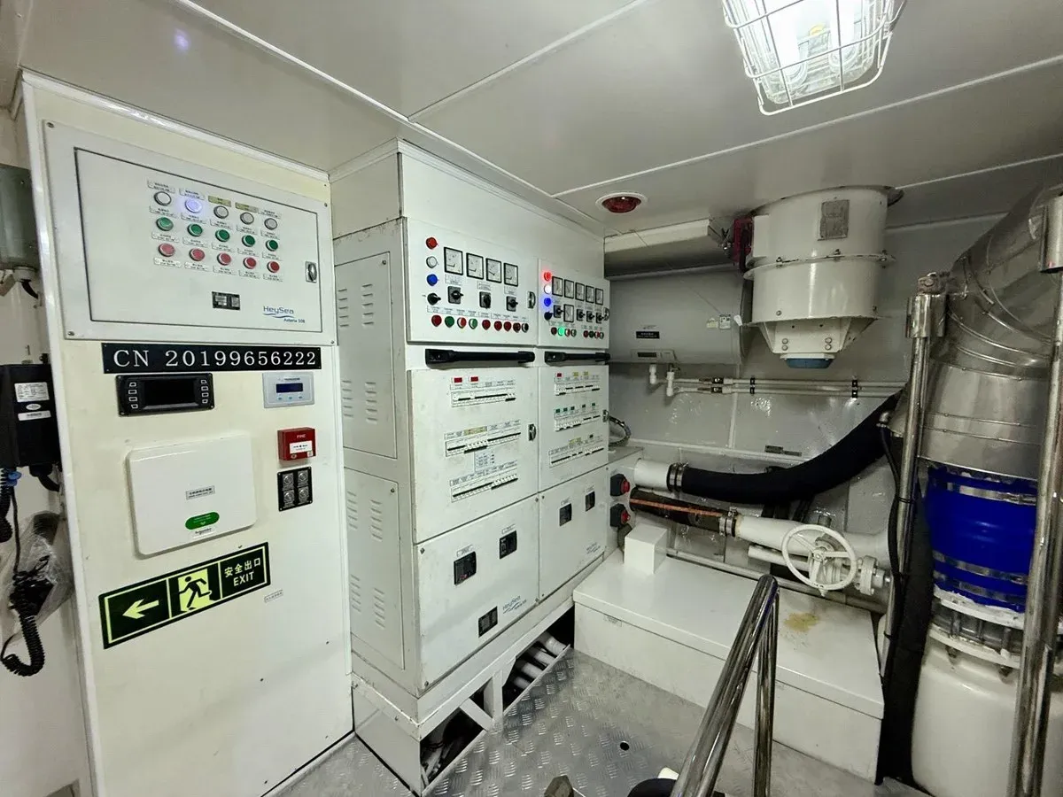 Купить яхту HeySea Asteria 108 - HEYSEA в Shestakov Yacht Sales