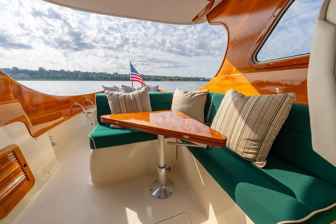 Buy a RAVEN 36 EP at Shestakov Yacht Sales