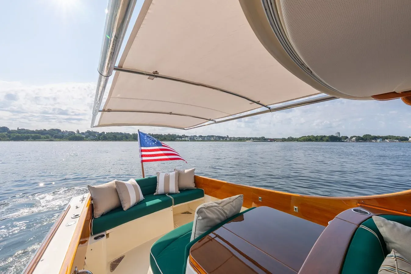 Buy a yacht RAVEN - Hinckley