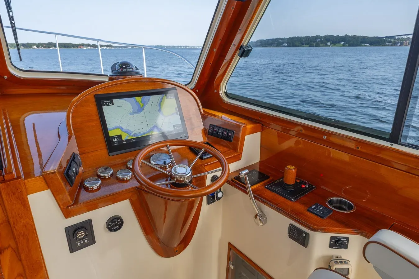 best yacht sales deals RAVEN 2007