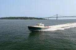Buy a RAVEN - Hinckley at Shestakov Yacht Sales