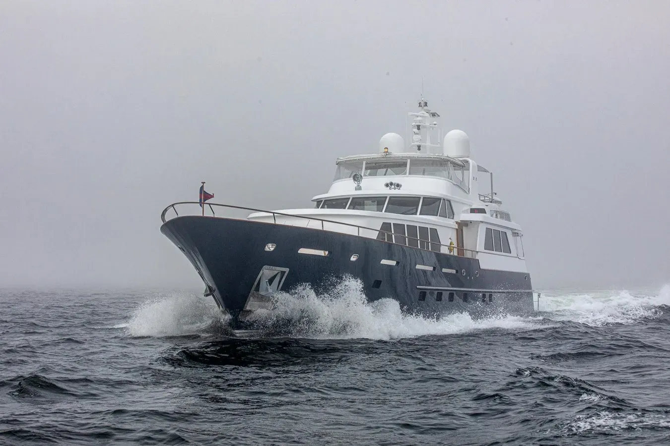 best yacht sales deals Anjilis 105
