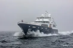 best yacht sales deals Anjilis 105