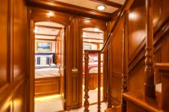 best yacht sales deals Anjilis