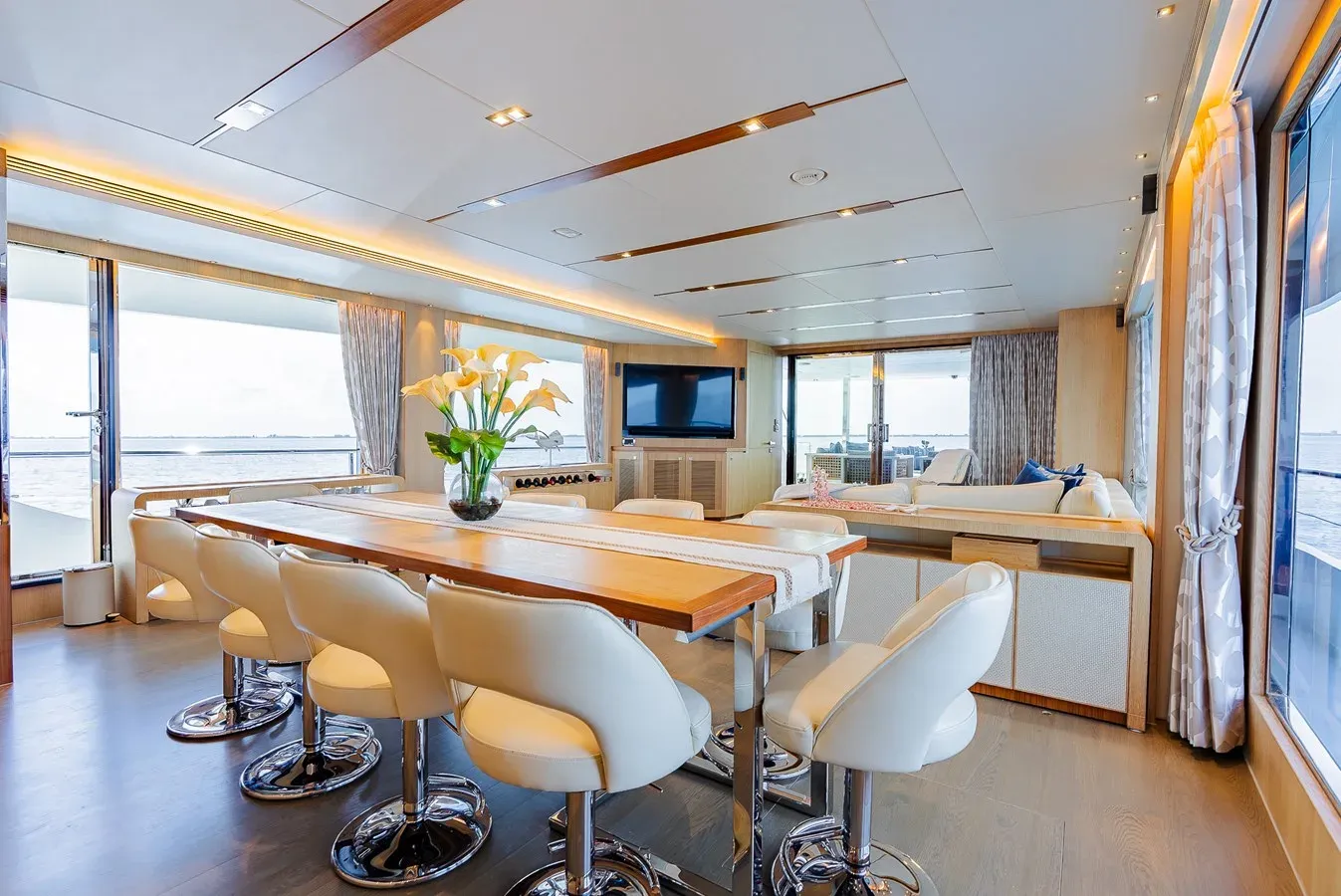 Buy a AQUA LIFE 2020 at Shestakov Yacht Sales