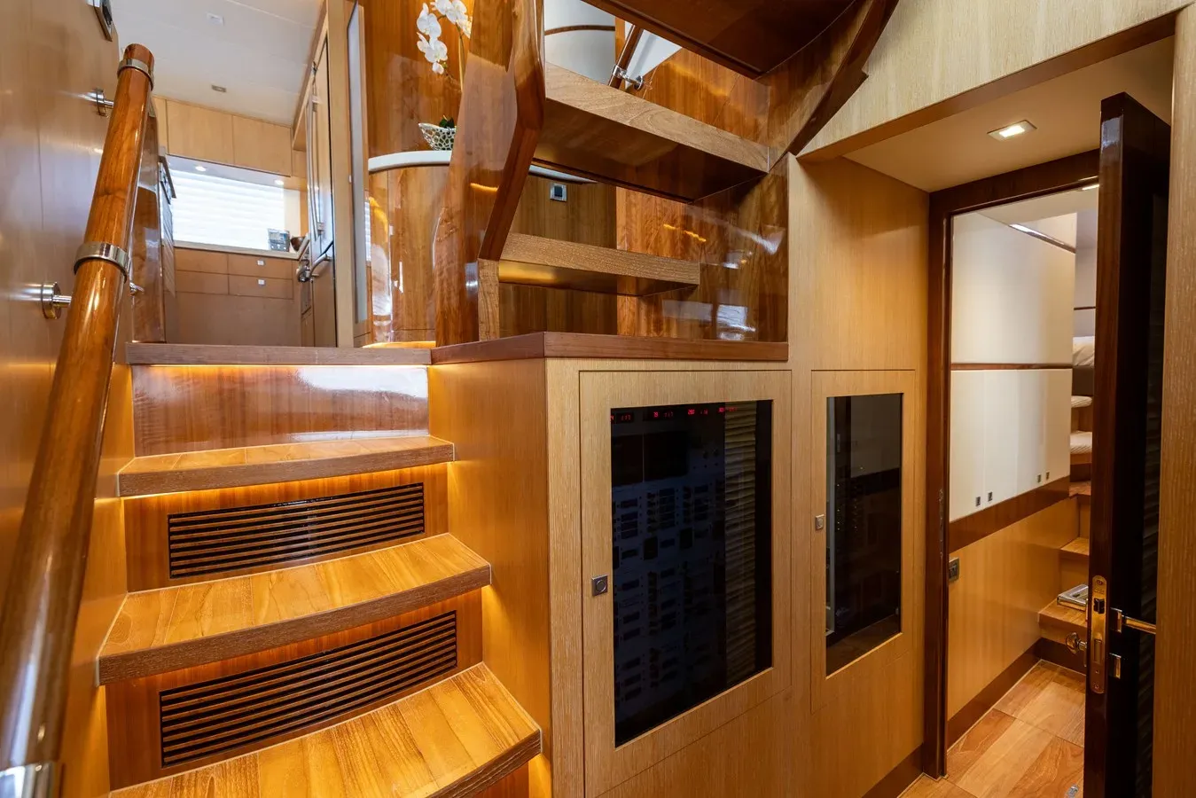 LORAX 2019 yacht sale