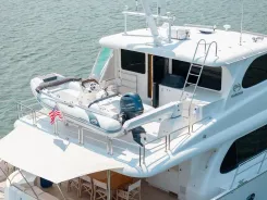 LORAX - HORIZON MOTOR YACHTS