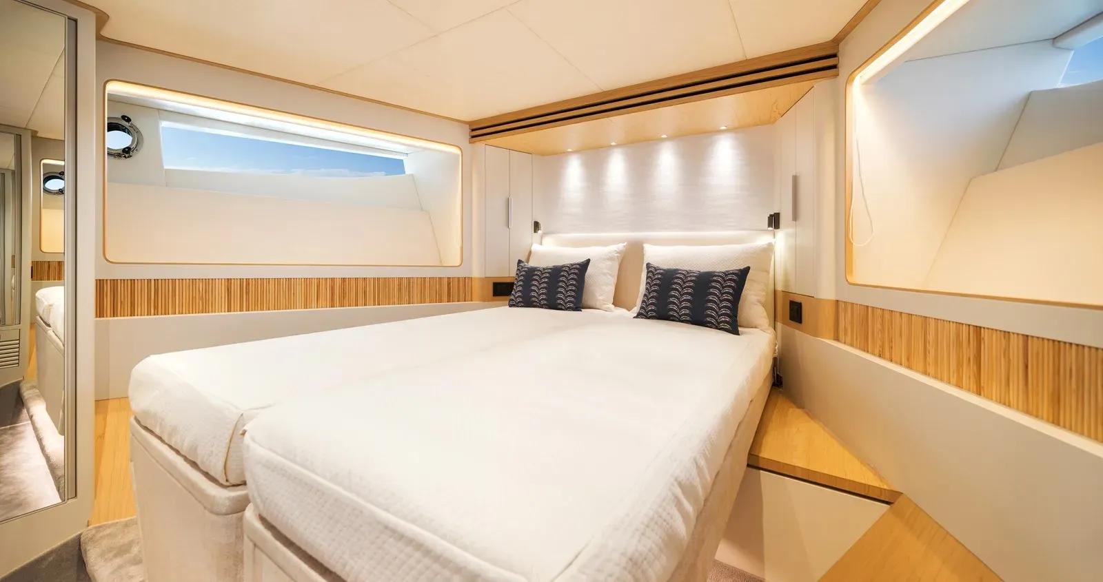 Купить яхту Horizon FD80-619 - Horizon Yachts в Shestakov Yacht Sales