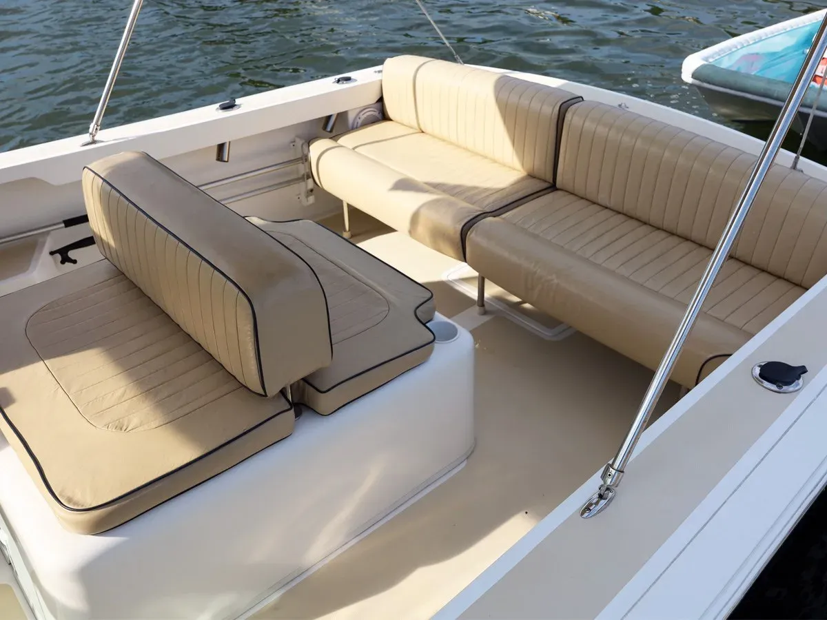 Buy a THE ENDLESS SUMMER 2003 at Shestakov Yacht Sales