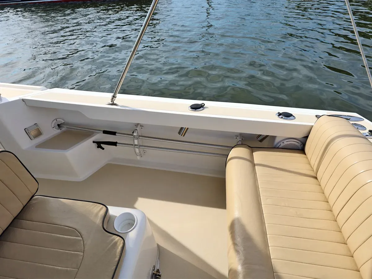 Buy a yacht THE ENDLESS SUMMER Surfhunter 25