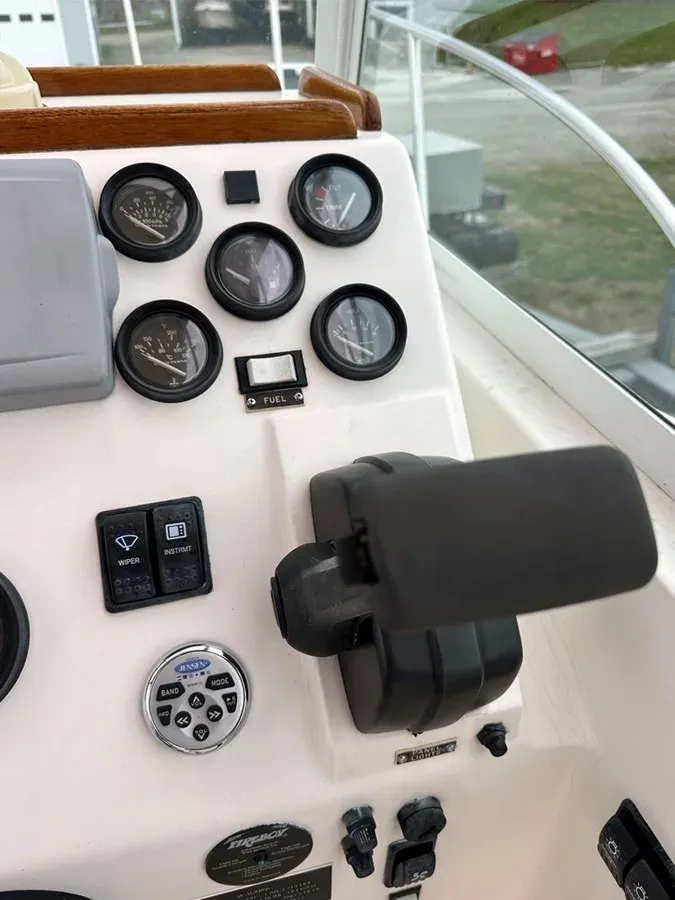 THE ENDLESS SUMMER yacht sale