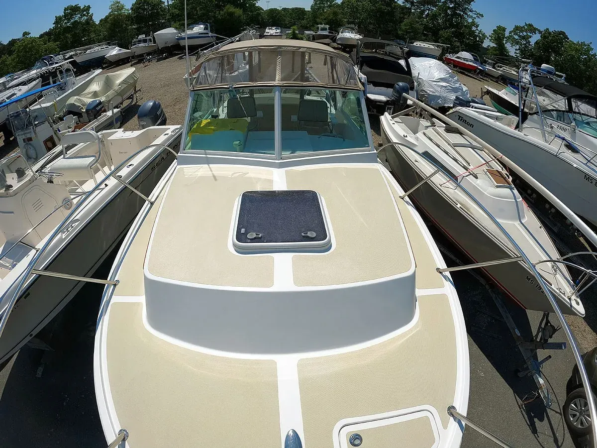 THE ENDLESS SUMMER - HUNT YACHTS yacht sale