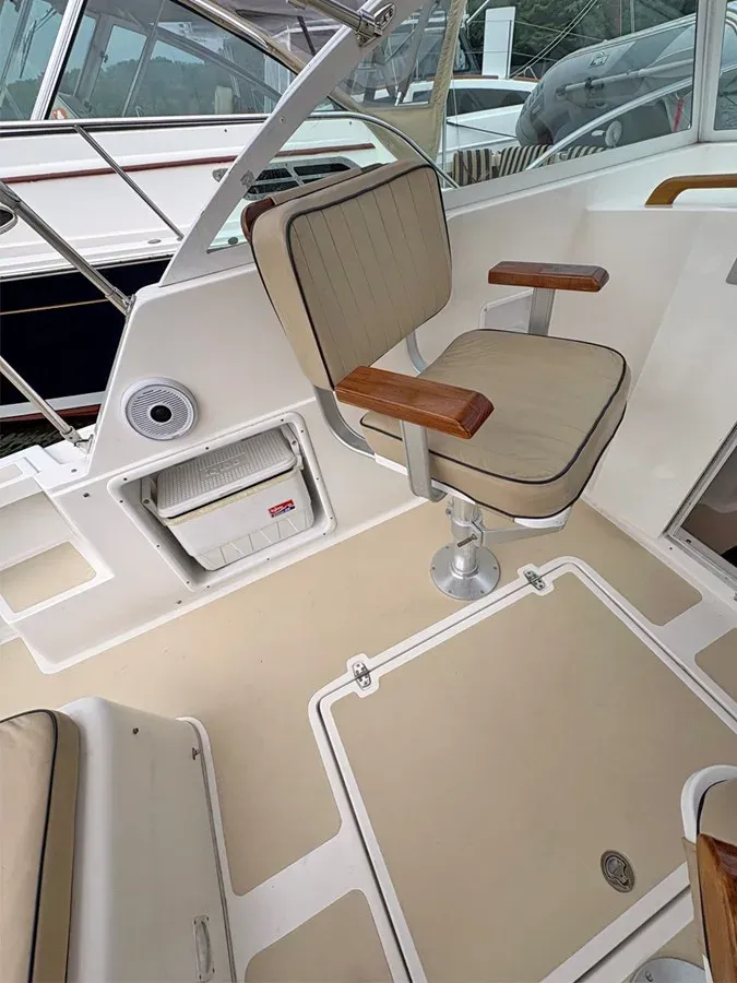 WAHINE - HUNT YACHTS price